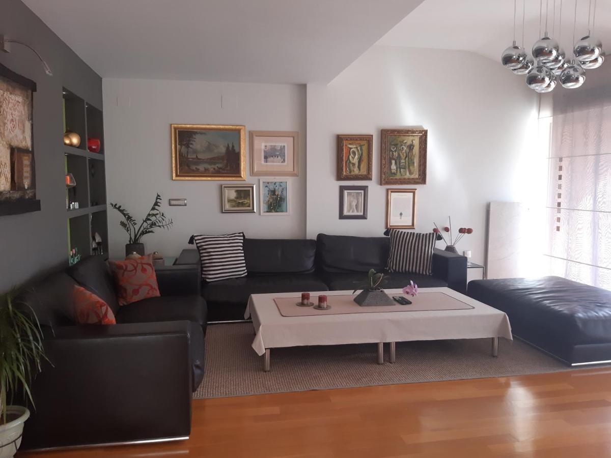 Apartments In Villa Azra Rijeka Exteriér fotografie