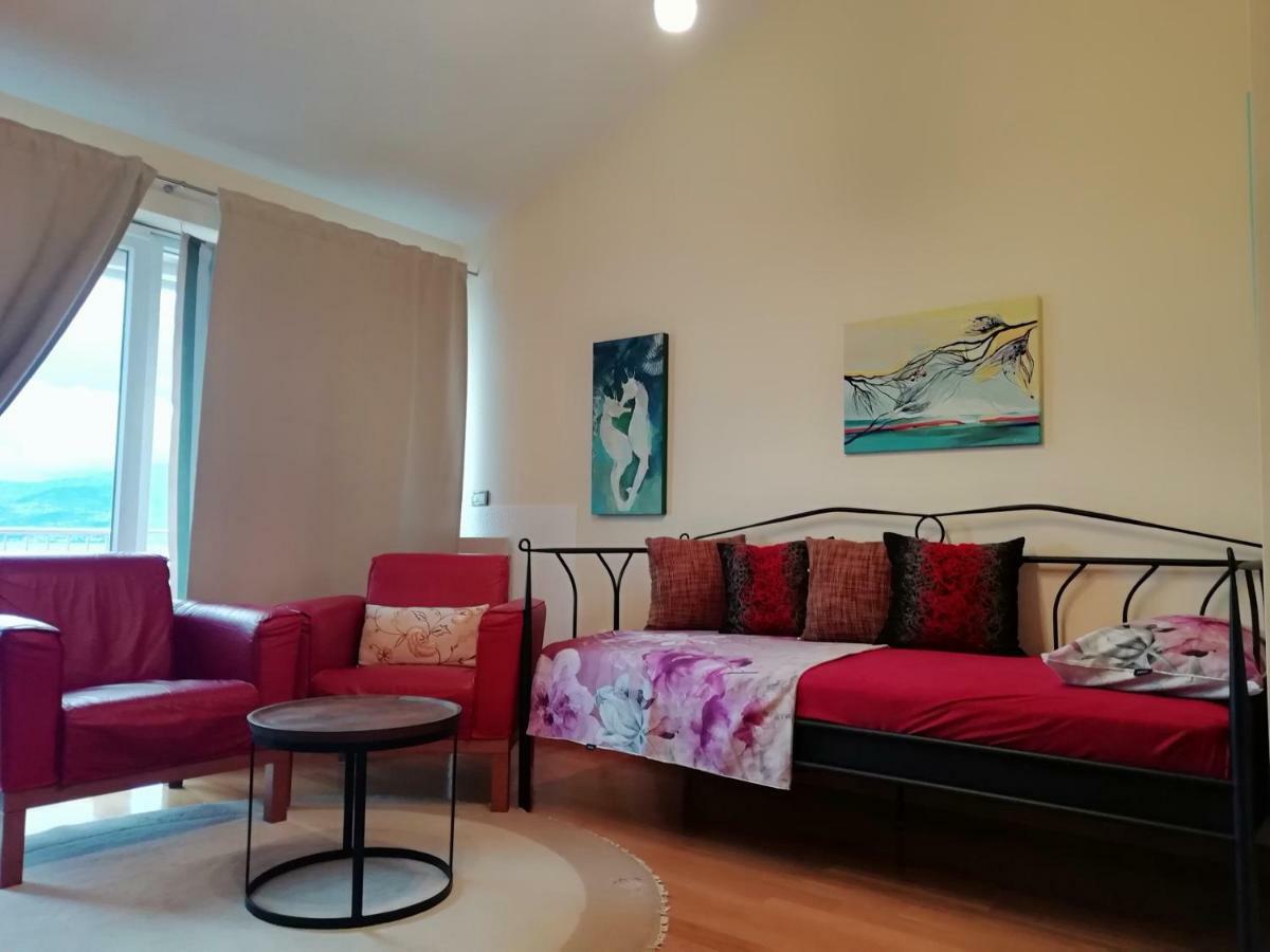 Apartments In Villa Azra Rijeka Exteriér fotografie