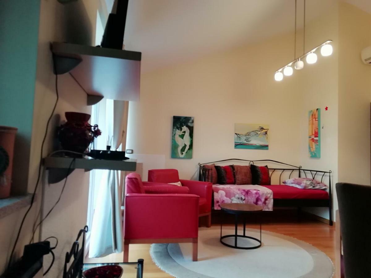 Apartments In Villa Azra Rijeka Exteriér fotografie